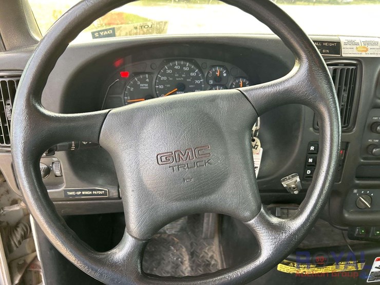 2006-altec-dm47-image-11