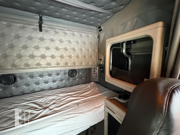 1997-international-9400-image-13