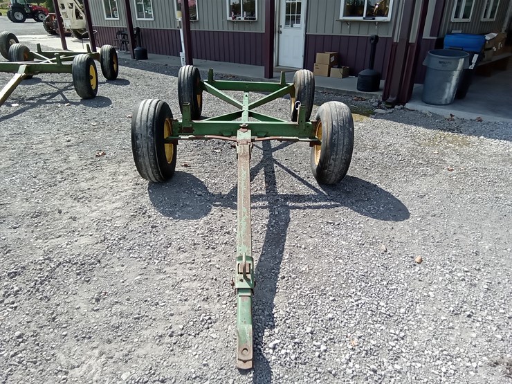 john-deere-1065-image-1