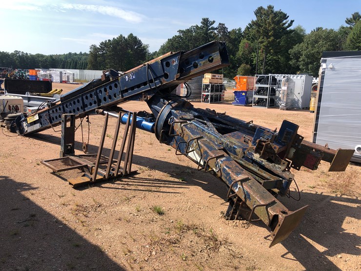 #3337-•-jlg110-35-side-o-matic-concrete-block-boom-image-15