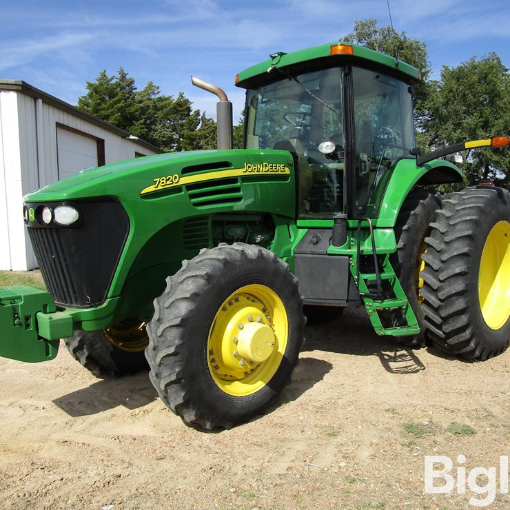 2006 JOHN DEERE 7820