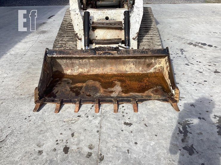 2007-bobcat-t250-image-9