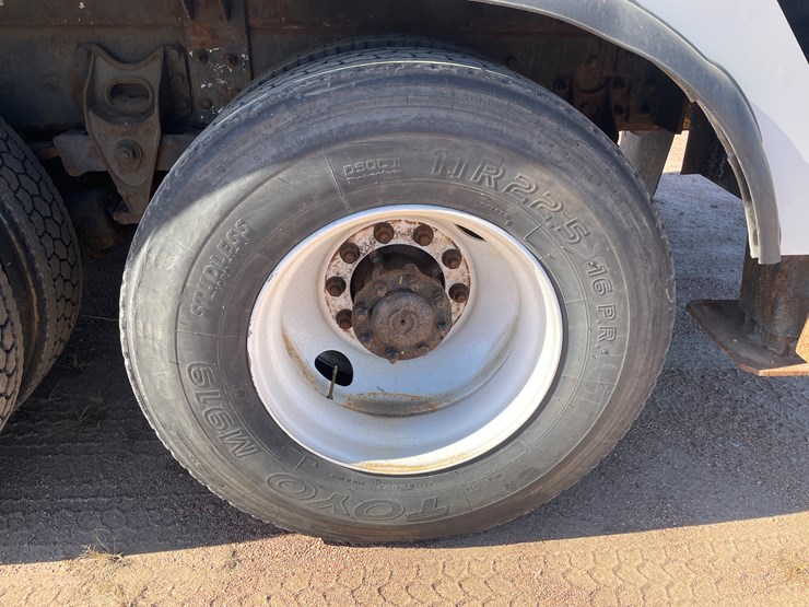 2012-international-durastar-4400-image-27