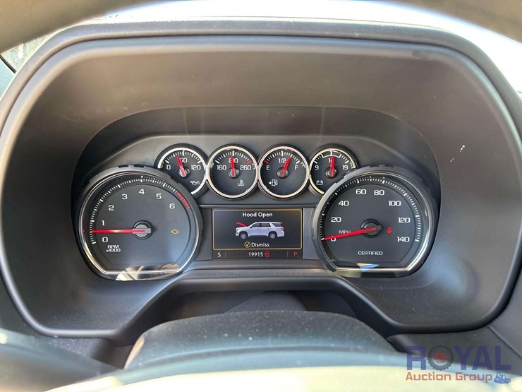 2023-chevrolet-tahoe-image-17