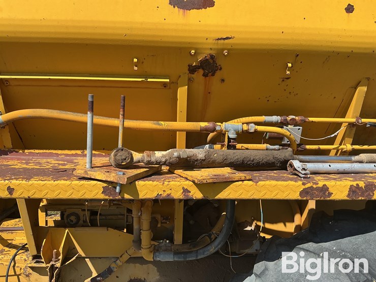 ag-chem-ag-gator-1004-image-20