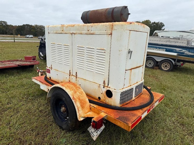 generator-on-trailer-image-5