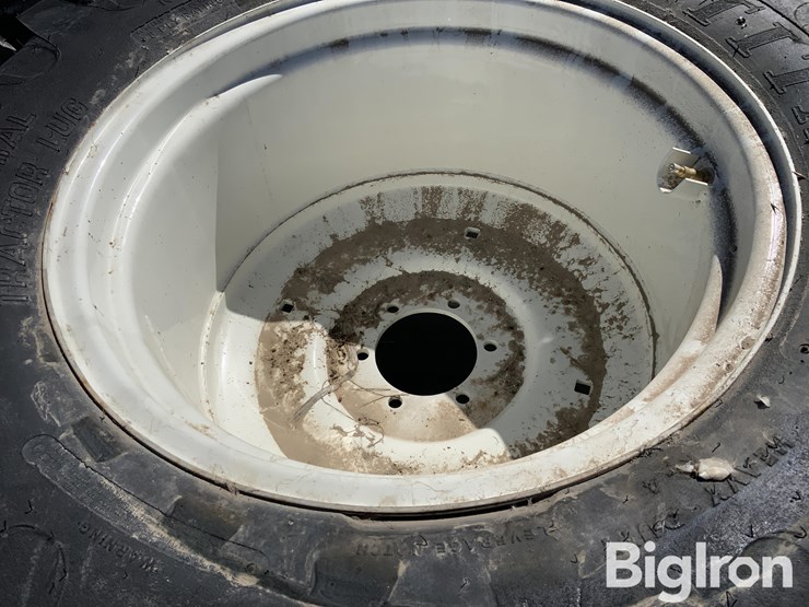 titan-17.5l-24-tires-mounted-on-rims-image-10