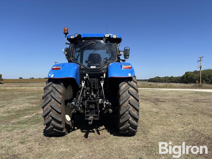 2014-new-holland-t7.210-image-6