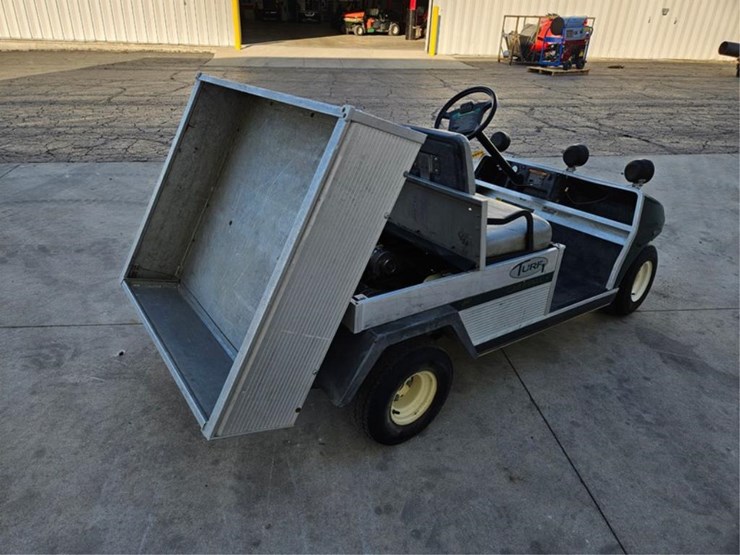 #2481-•-club-car-turf-truck-golf-cart-image-12