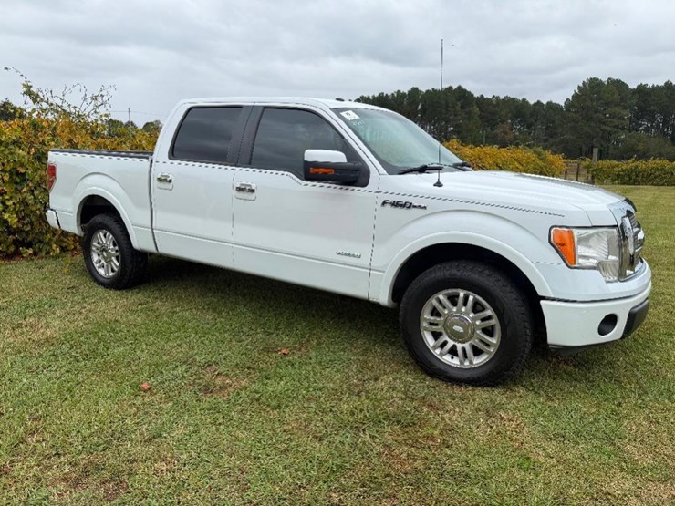 2011-ford-f150-lariat-image-2