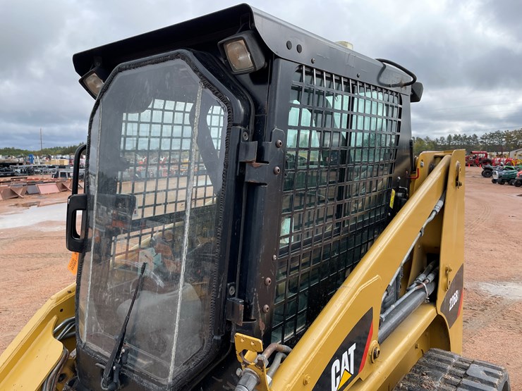 2012-caterpillar-226b3-image-16