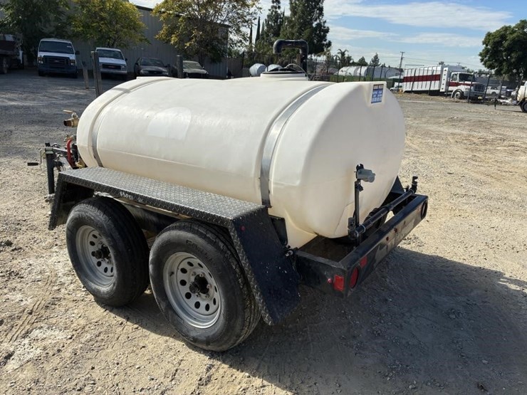 2019-wylie-&-son-exp-500-towable-water-buffalo-image-4