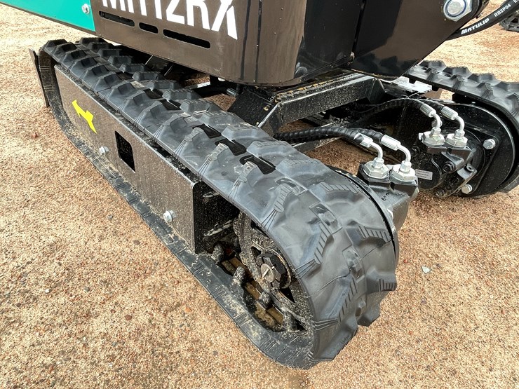 #1697-•-agt-mh12rx-mini-excavator-image-24