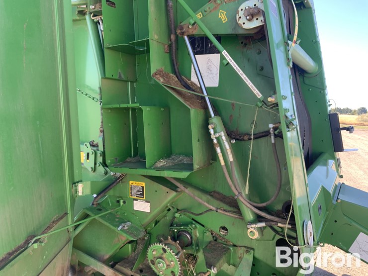 2014-john-deere-569-image-17