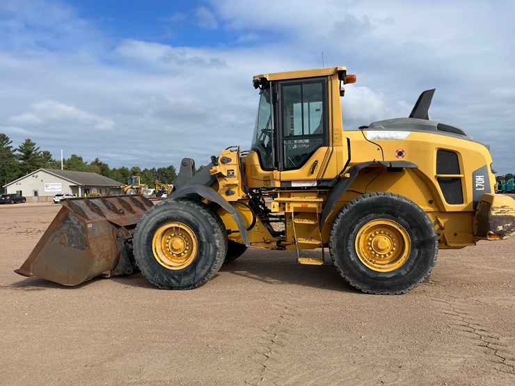 2015-volvo-l70h-image-124