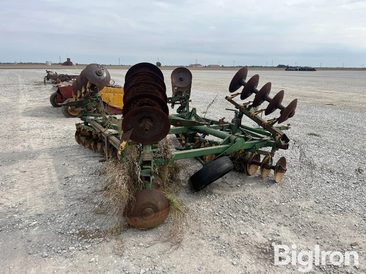 john-deere-18-image-5