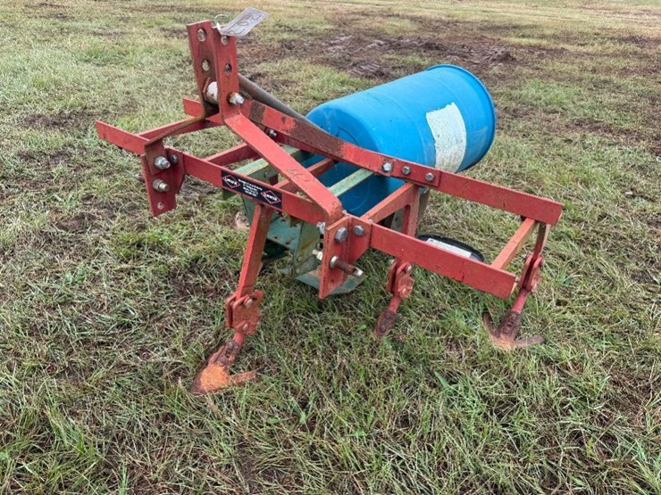 covington-1-row-planter-w/extra-plates-image-4