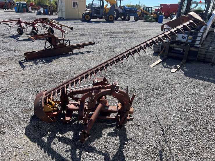 new-holland-451-image-1