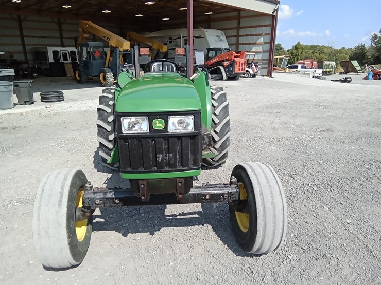 john-deere-5320-image-2