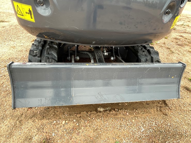 #1790-•-agt-qk16r-mini-excavator-image-26