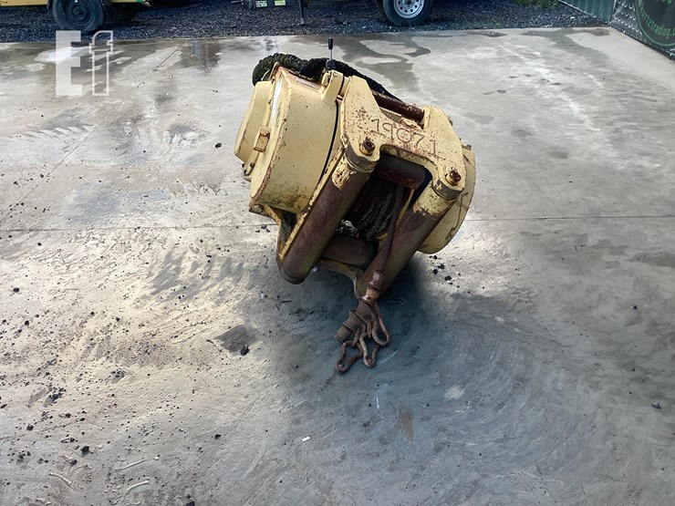 2011-deere-750j-image-2