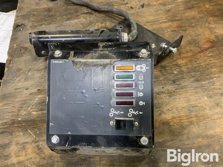 new-holland-corn-chopper-monitor-image-11