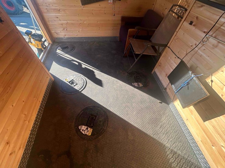 ice-castle-fish-house-image-26