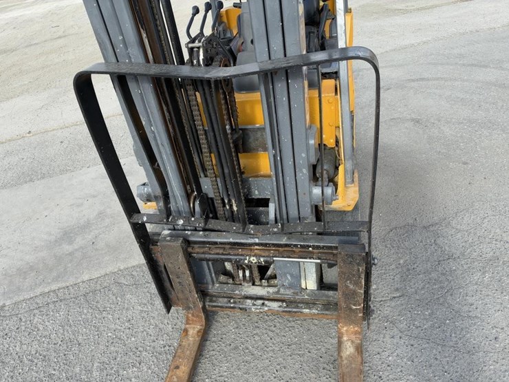 2014-caterpillar-2c5000-image-7