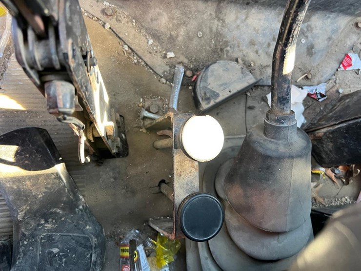 1996-international-4700-image-28