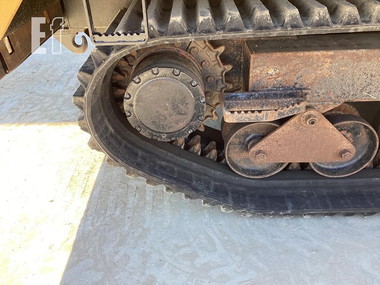 2010-morooka-mst1500vd-image-9