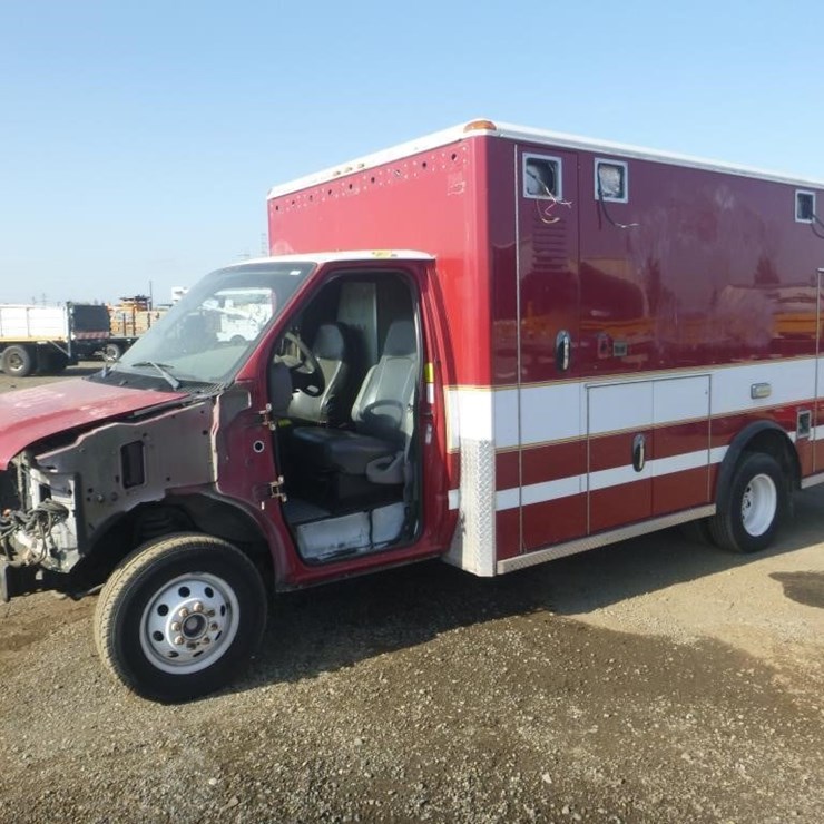 2008 FORD E450