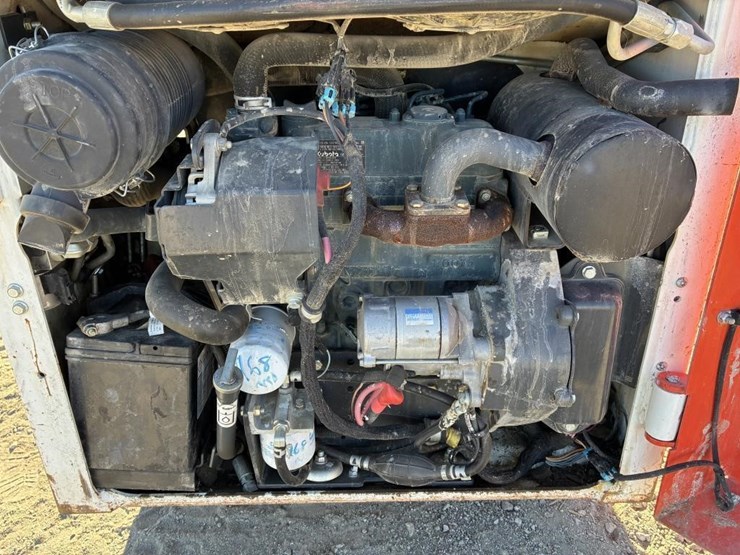 2021-bobcat-s70-image-10