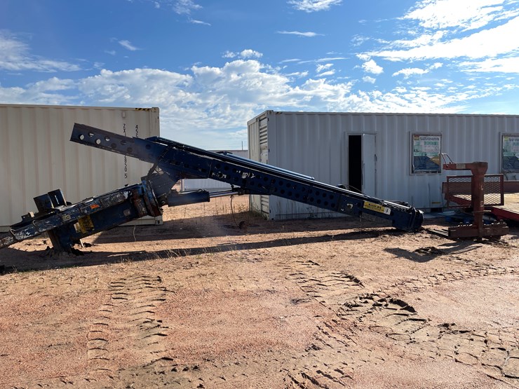 #3346-•-jlg-110-35-telescoping-crane-image-1