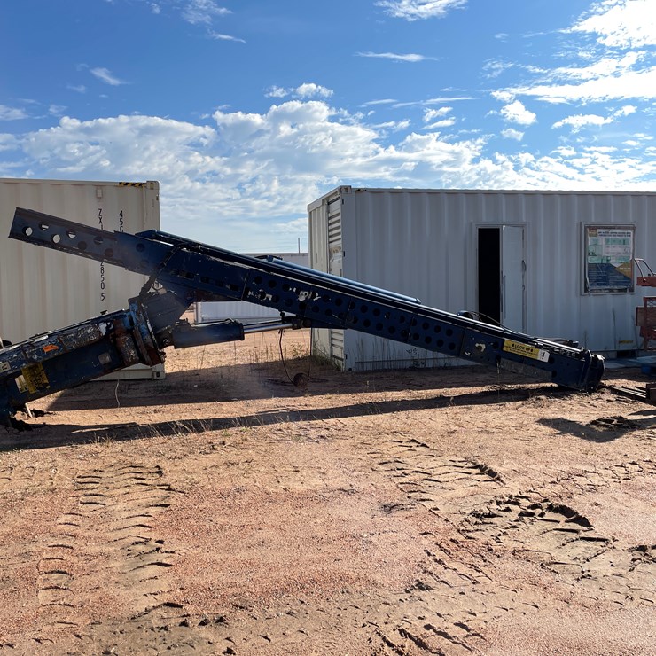 #3346 • JLG 110-35 Telescoping Crane