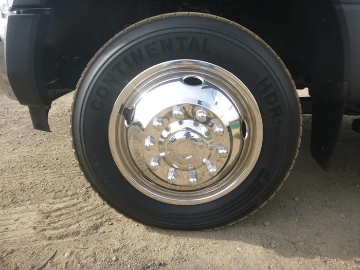 2018-ford-f550-image-22