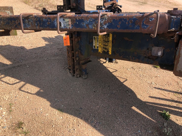 #3337-•-jlg110-35-side-o-matic-concrete-block-boom-image-7