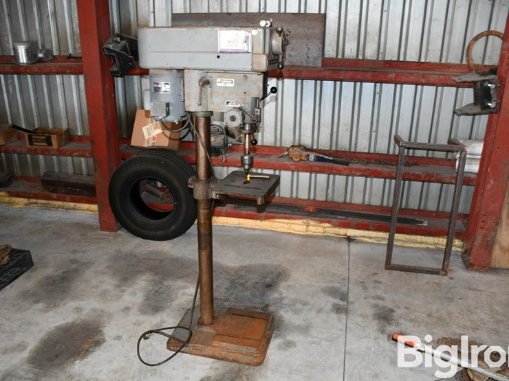 clausing-1688-drill-press-image-4