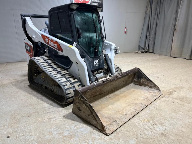 2020-bobcat-t76-image-7