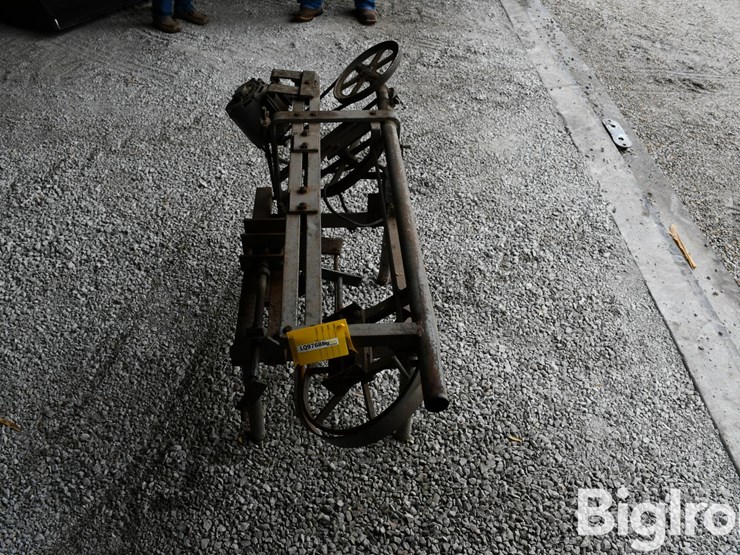 3063-band-saw-image-8