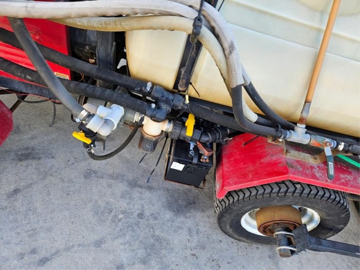 #2525-•-toro-1100-sprayer-image-19