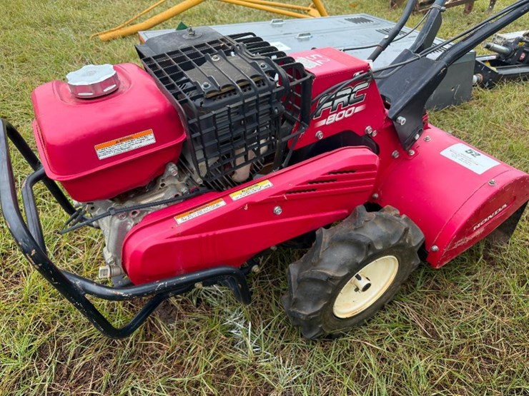 honda-walk-behind-tiller-image-2