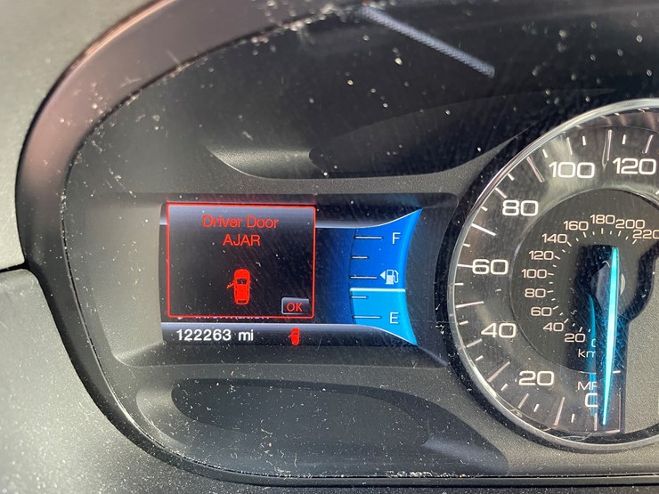 2013-ford-edge-image-25