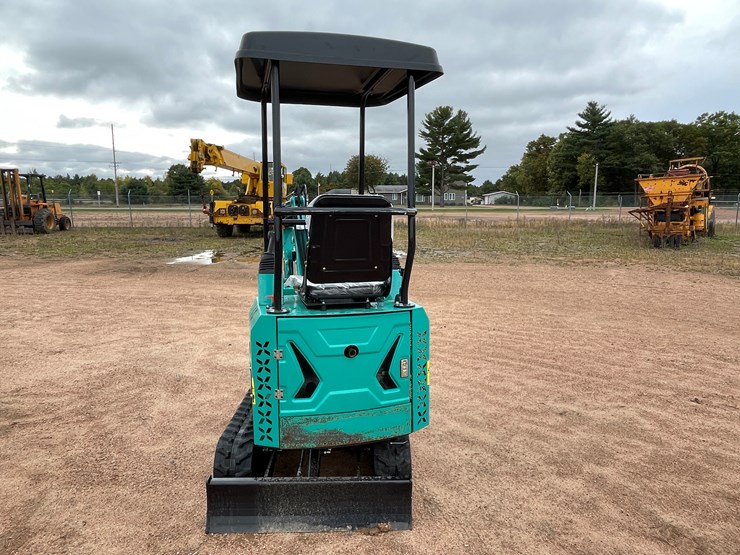 #1697-•-agt-mh12rx-mini-excavator-image-5