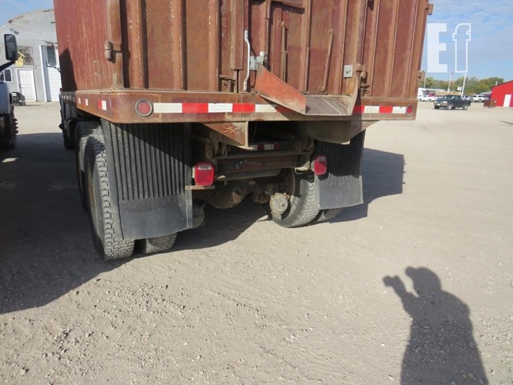 1977-chevrolet-c65-image-9