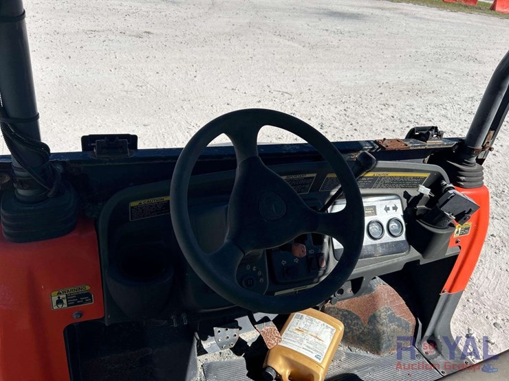 kubota-rtv900-image-9