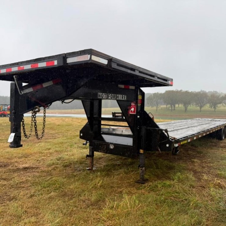 2018 BIG TEX 22GN 40' GOOSENECK EQUIPMENT TRAILER
