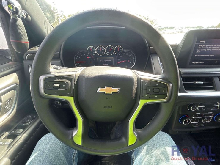 2022-chevrolet-tahoe-image-13