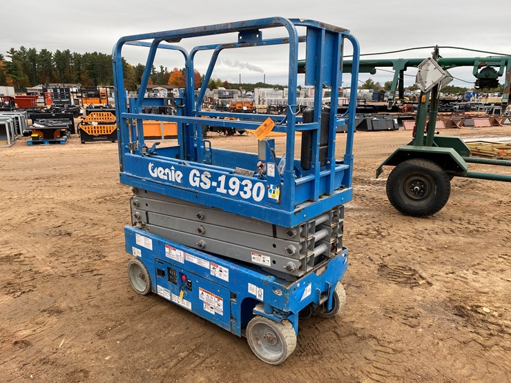 2014-genie-gs1930-image-1