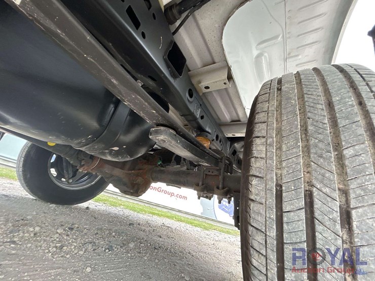 2022-ford-f150-image-18