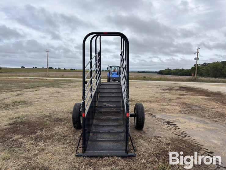 winkel-portable-loadout-chute-image-6